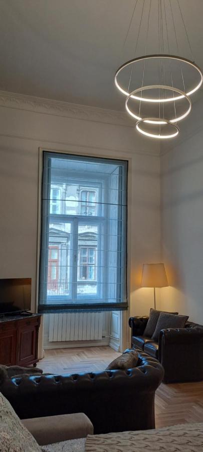 Center Gold Apartment Budapeste Exterior foto